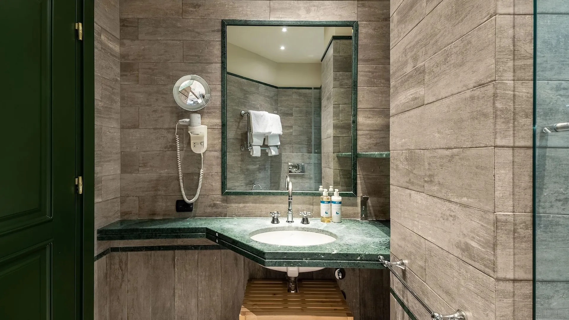 Hotel Numa Milan Camperio 4*,  Italien