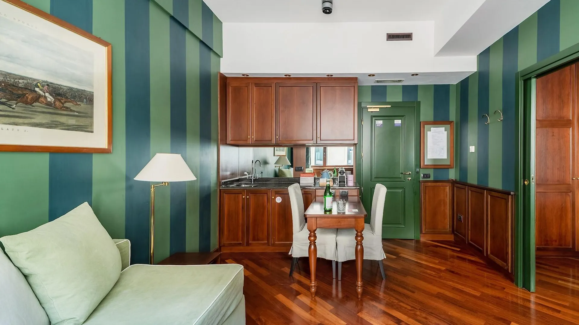 Hotel Numa Milan Camperio 4*,  Italien