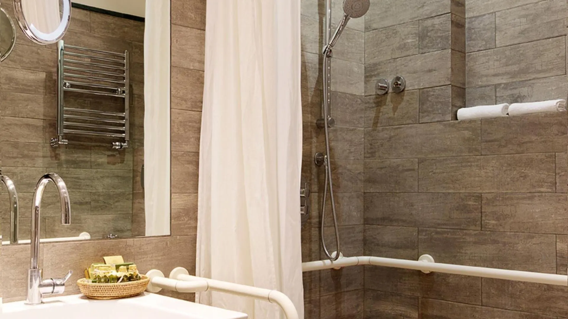 ****  Hotel Numa Milan Camperio Italien
